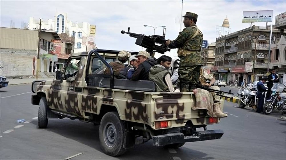صنعاء: حملة اعتقالات تطال عددًا من اليمنيين العاملين في منظمات دولية